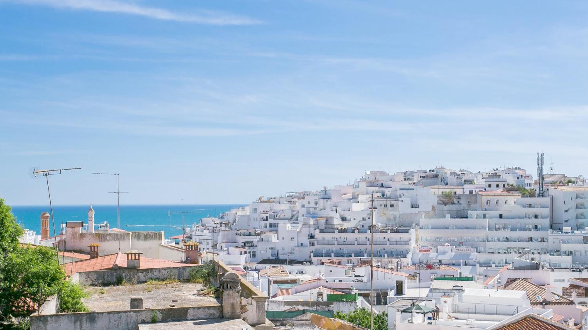 Golden Experience Gasthuis Albufeira